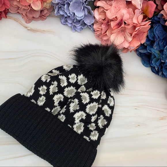 Trendy Black Leopard Knit Pom Pom Beanie - Picture 7 of 16